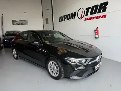 Occasion Mercedes CLA200 Shooting Brake 150 PK (110 kW) 2021 Zwart Stationwagen