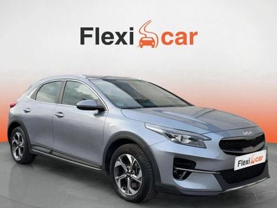Usado Kia XCeed 160 CV (117 kW) 2022 Gris SUV