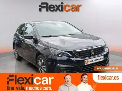 Usado Peugeot 308 Allure 130 CV (95 kW) 2019 Azul Berlina