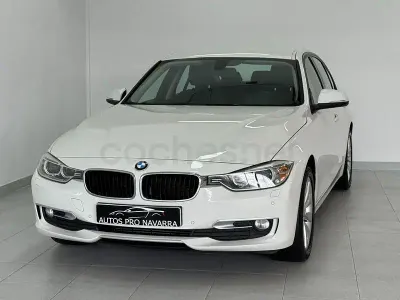 Używany BMW 318 Gran Turismo 143 KM (105 kW) 2014 Biały Sedan/Limuzyna