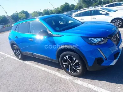 Usado Peugeot 2008 Allure 110 CV (80 kW) 2022 Azul SUV