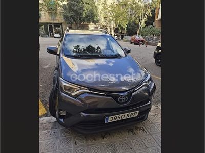 Gris / plata Usado 2018 Toyota RAV4 Hybrid Executive SUV | 20.800 € (Buen precio)