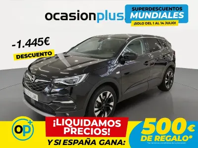 Usado Opel Grandland X Ultimate 130 CV (95 kW) 2021 Negro SUV