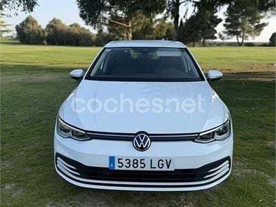 Usado VW Golf VIII Life 150 CV (110 kW) 2020 Blanco Berlina