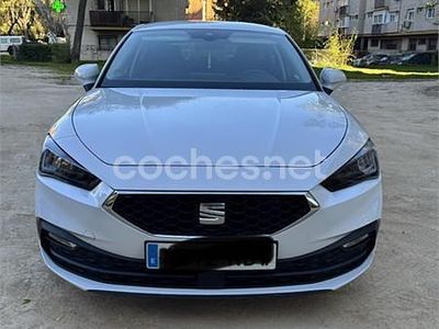 Usado Seat Leon Style 116 CV (85 kW) 2025 Blanco Berlina
