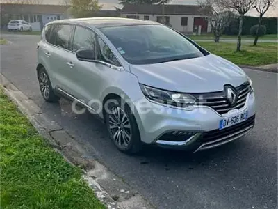 Usado Renault Scénic III Bose Edition 110 CV (80 kW) 2015 Beige Monovolumen