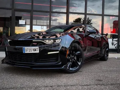 Usado Chevrolet Camaro 432 CV (317 kW) 2015 Negro Coupe