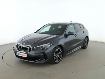 Usado BMW 118 M Sport 140 CV (102 kW) 2020 Gris Berlina