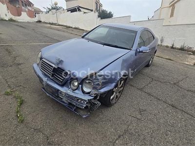 Usado Mercedes CLK230 Avantgarde 197 CV (144 kW) 2002 Azul Coupe