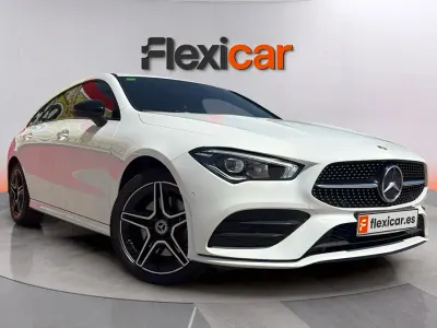 Usado Mercedes CLA250e Shooting Brake 218 CV (160 kW) 2022 Blanco Familiar
