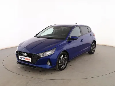 Usado Hyundai i20 84 CV (61 kW) 2022 Azul Utilitario