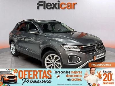 Usado VW T-Roc Life 150 CV (110 kW) 2023 Gris SUV