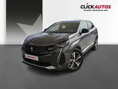 Usado Peugeot 3008 Allure 131 CV (96 kW) 2024 Gris SUV