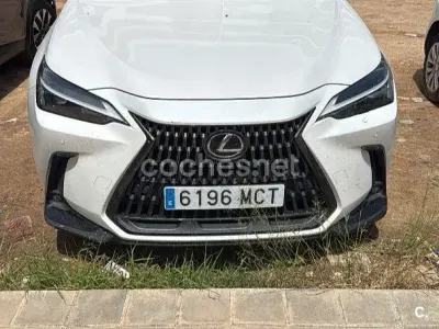 Usado Lexus NX350h Business Edition 242 CV (177 kW) 2022 Blanco SUV