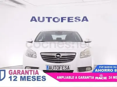 Usado Opel Insignia Sport 160 CV (117 kW) 2010 Blanco Berlina