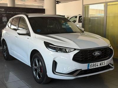 Usado Ford Kuga ST-Line X 243 CV (178 kW) 2025 Blanco SUV