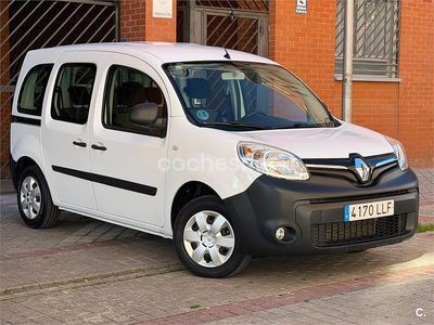 Usado Renault Kangoo 75 CV (55 kW) 2021 Blanco Monovolumen
