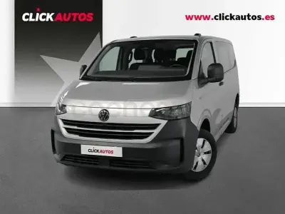 Usado VW Caravelle 110 CV (80 kW) 2025 Gris / plata Van