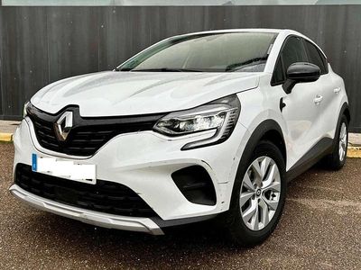 Usado Renault Captur Intens 101 HP (74 kW) 2022 Branco SUV
