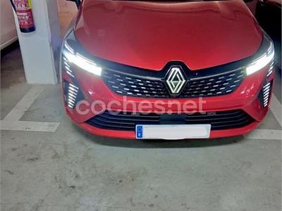 Usado Renault Clio V Techno 140 CV (102 kW) 2024 Granate Berlina