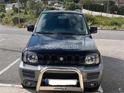 Usado Suzuki Jimny 85 CV (62 kW) 2010 Negro SUV