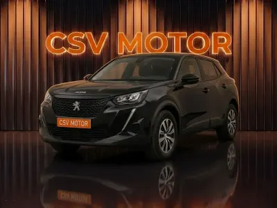 Usado Peugeot 2008 Active 110 CV (80 kW) 2022 Negro SUV