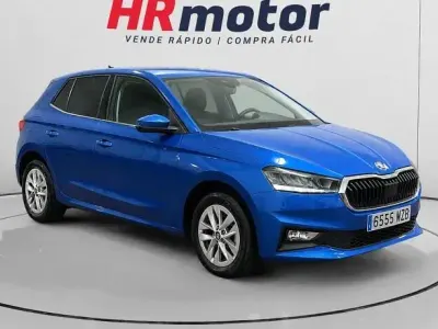 Usado Skoda Fabia Selection 95 CV (69 kW) 2025 Utilitario
