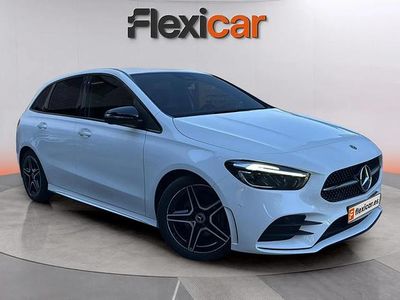 Usado Mercedes B200 150 CV (110 kW) 2023 Blanco Monovolumen