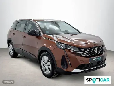 Usado Peugeot 5008 Active 131 CV (96 kW) 2022 Marrón SUV