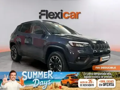 Usado Jeep Compass Trailhawk 240 CV (176 kW) 2022 Azul SUV