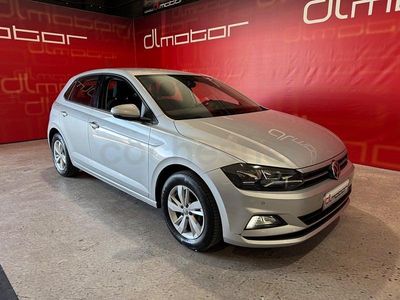 Usado VW Polo Advance 95 CV (69 kW) 2019 Gris / plata Utilitario