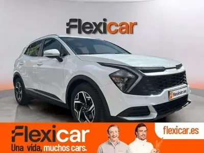Usado Kia Sportage 136 CV (100 kW) 2023 Blanco SUV