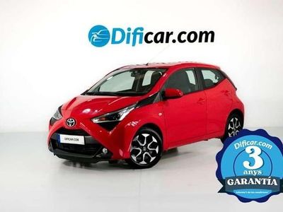 Usado Toyota Aygo 71 CV (52 kW) 2021 Rojo Utilitario