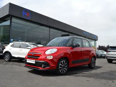 Usado Fiat 500L Mirror 95 CV (69 kW) 2021 Rojo Monovolumen