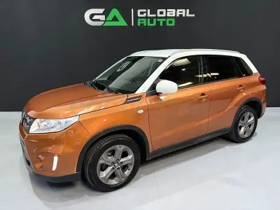 Usado Suzuki Vitara GLX 120 CV (88 kW) 2016 Naranja SUV