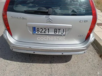 Usado Citroën C5 Exclusive 136 CV (100 kW) 2002 Gris / plata Familiar