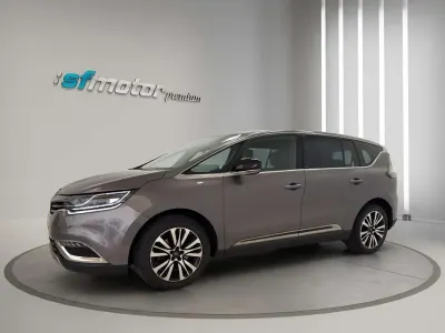 Usado Renault Espace Initiale Paris 160 CV (117 kW) 2016 Gris Monovolumen