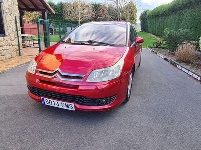 Usado Citroën C4 110 CV (80 kW) 2007 Rojo Berlina