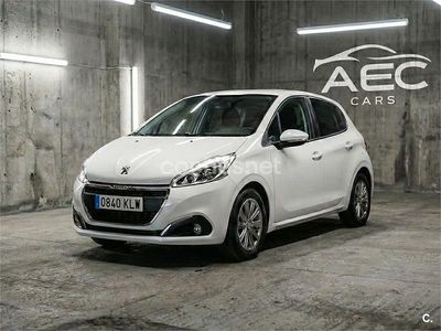 Usado Peugeot 208 Allure 110 CV (80 kW) 2018 Blanco Utilitario