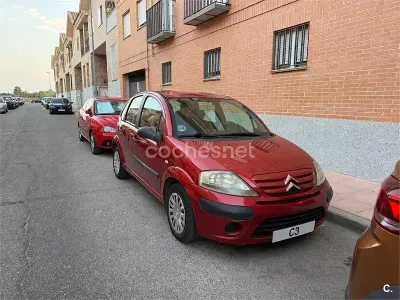 Usado Citroën C3 Furio 70 CV (51 kW) 2009 Rojo Berlina