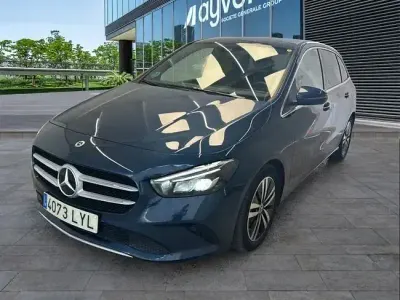 Usado Mercedes B200 150 CV (110 kW) 2022 Azul Utilitario