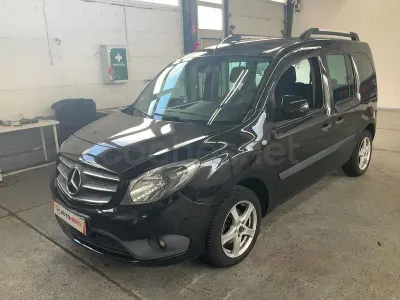 Usado Mercedes Citan 111 110 CV (80 kW) 2015 Negro Familiar
