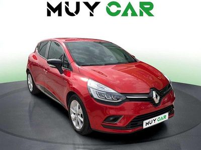 Usado Renault Clio IV Zen 90 CV (66 kW) 2018 Rojo Utilitario