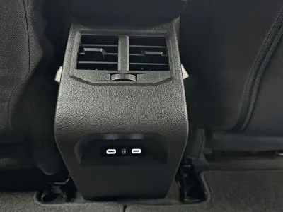 Usado Renault Mégane IV Equilibre 95 kW (130 CV) 2023 Blanco Berlina