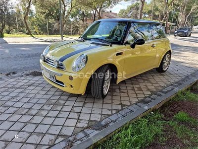 Usado Mini Cooper 115 CV (84 kW) 2005 Amarillo Utilitario