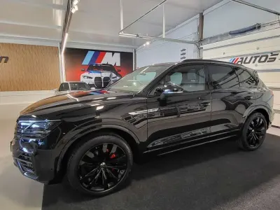 Usado VW Touareg Elegance 286 CV (210 kW) 2022 Negro SUV