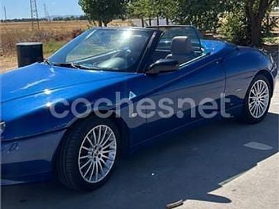 Usado Alfa Romeo Spider 150 CV (110 kW) 1996 Azul Descapotable