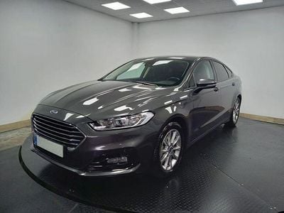 Gris Usado 2021 Ford Mondeo Trend Berlina | 17.890 € (Precio justo)