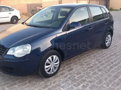 Usado VW Polo Advance 80 CV (58 kW) 2007 Negro Utilitario