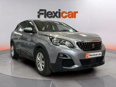 Usado Peugeot 3008 Active 130 CV (95 kW) 2017 Gris SUV